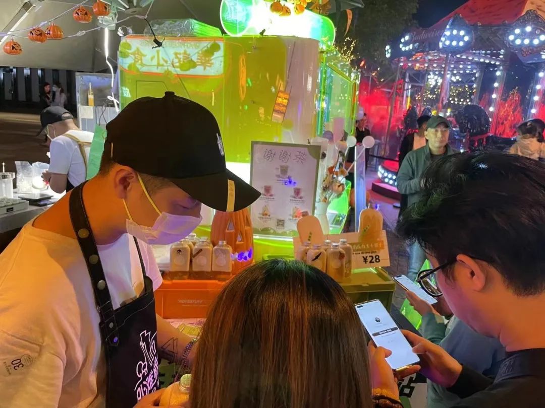 疫情下的上海,这个“咖啡新模式”起作用了 疫情下的上海,这个“咖啡新模式”起作用了