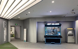 36氪-多口味定制化现磨咖啡，「COFE+」机器人咖啡亭想对标实体咖啡店